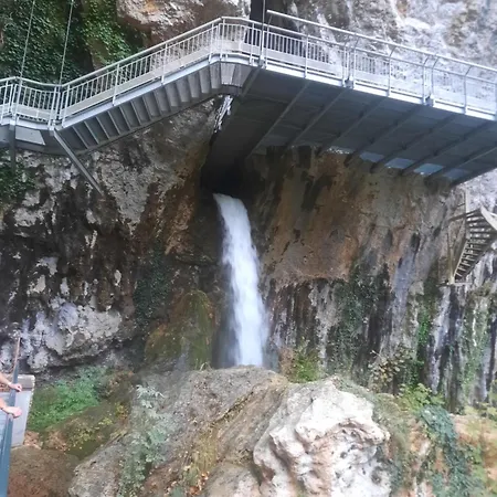 Chez Monette Nance